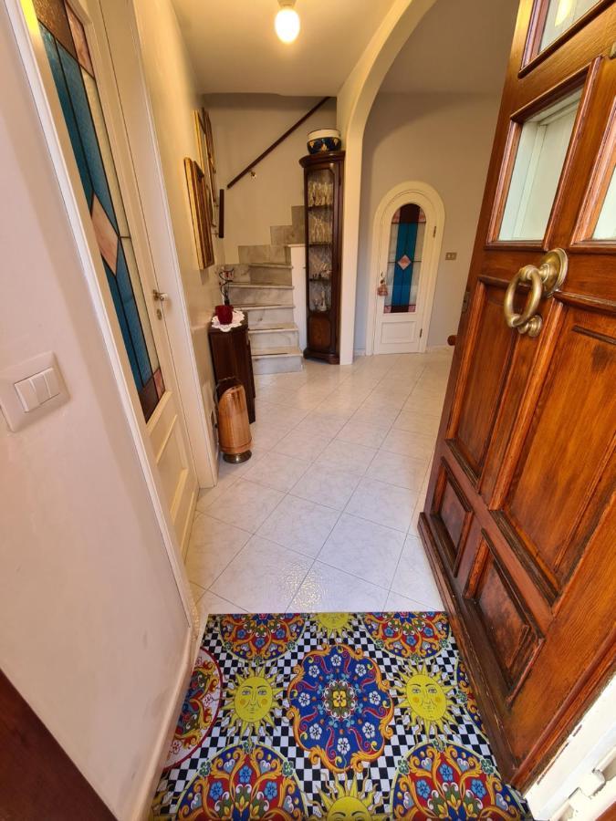 Casa Vacanze Lalia Maiori Eksteriør billede