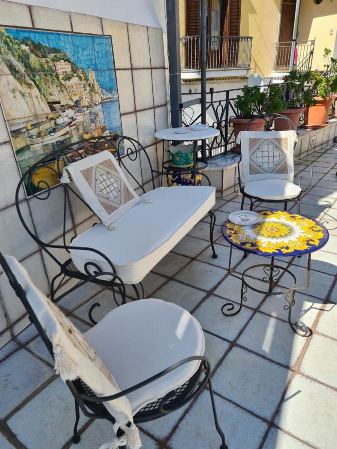 Casa Vacanze Lalia Maiori Eksteriør billede